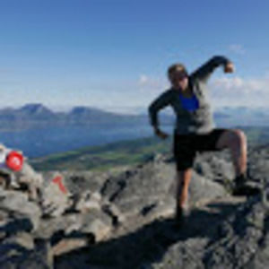 Meet your Posher, Runa